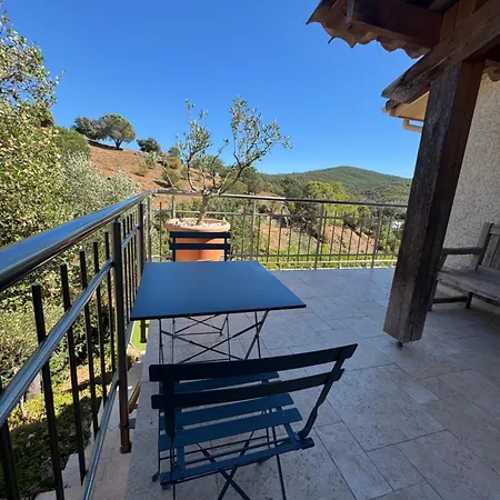 Maison Familiale 6 Personnes Dans Domaine Prive Avec Piscine Villa *