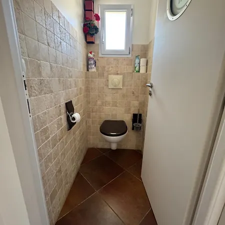 Villa Maison Familiale 6 Personnes Dans Domaine Privé Avec Piscine *